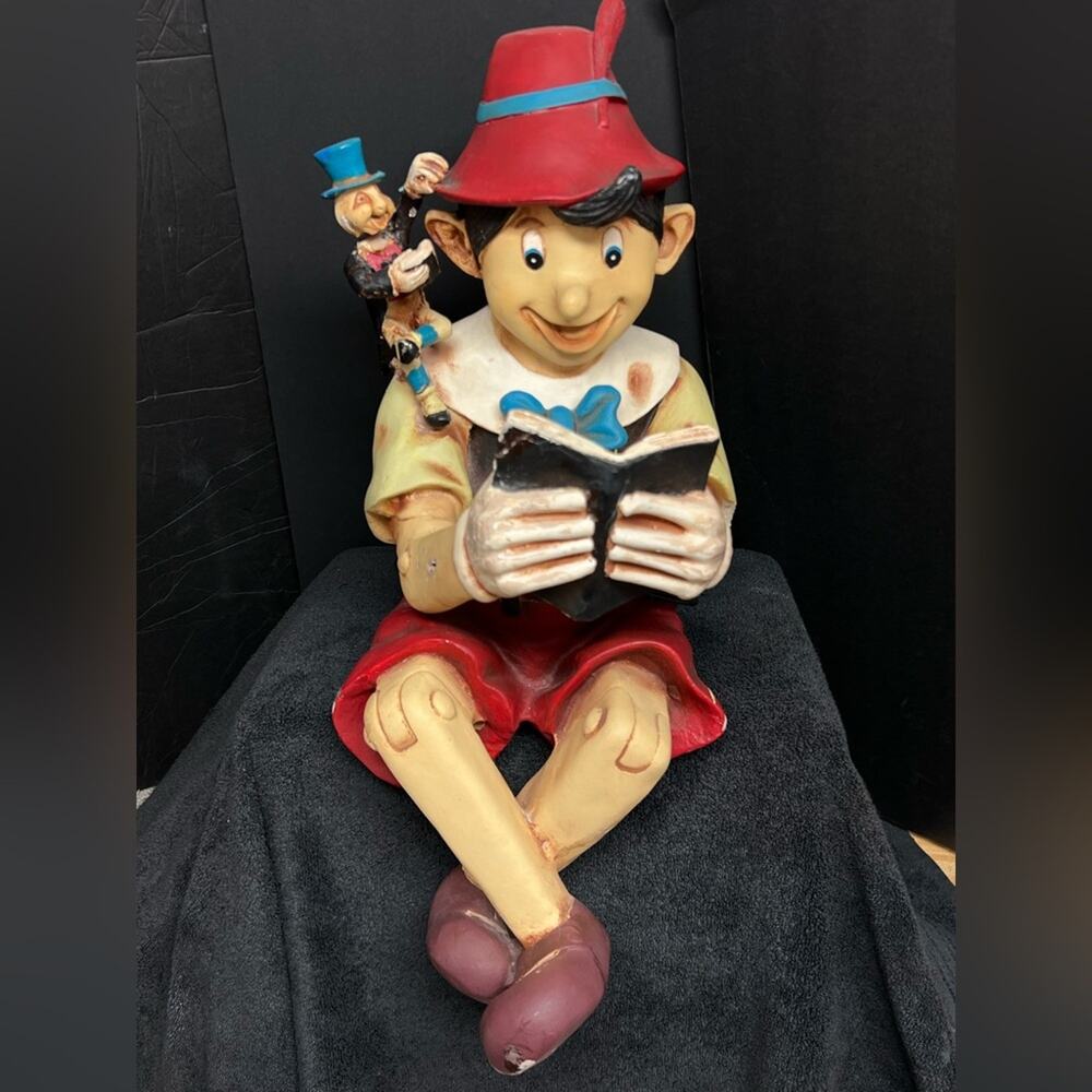 VINTAGE DISNEY PINOCCHIO STATUE LARGE 2FT SCULPTURE DISPLAY W/ JIMINY CRICKET